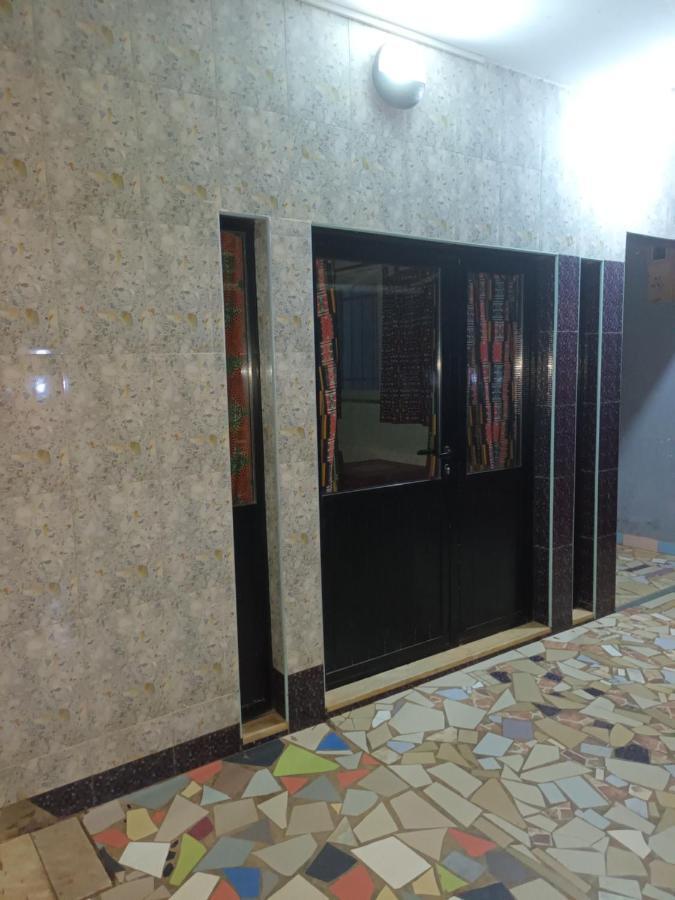Hotel Badinca Alojamento Low Cost In Bissau Avenida Francisco Mendes Exteriör bild