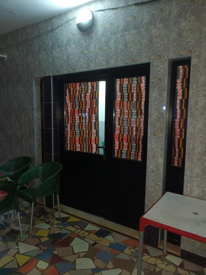 Hotel Badinca Alojamento Low Cost In Bissau Avenida Francisco Mendes Exteriör bild